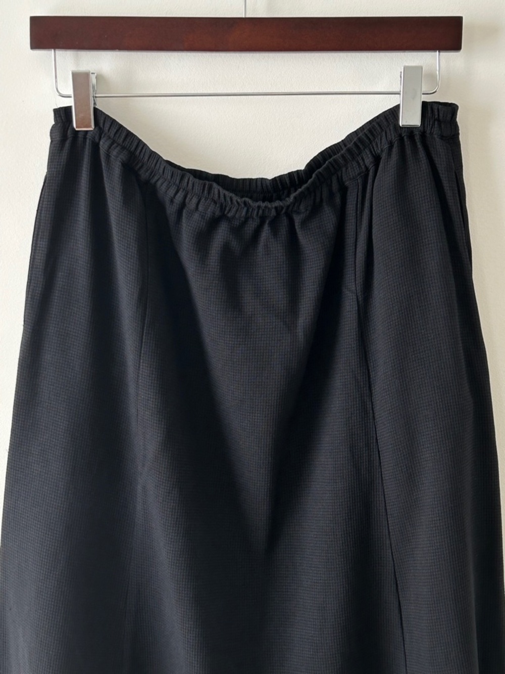Tommy Bahama 100% Silk Black Maxi Skirt - Picture 9 of 16
